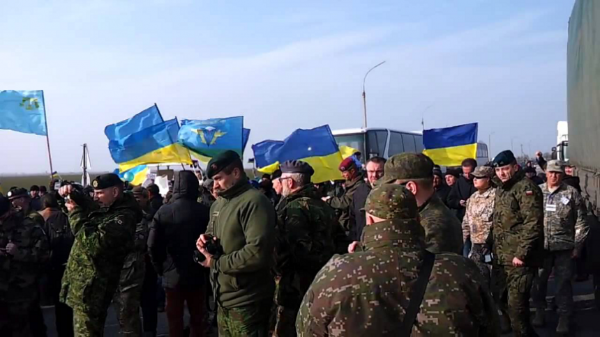 И вспыхнет Херсон: прихвостни Порошенко готовят жесткую резню на юге Украины