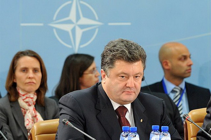 Хьюстон, у нас проблемы!... Хьюстон, у нас проблемы!...