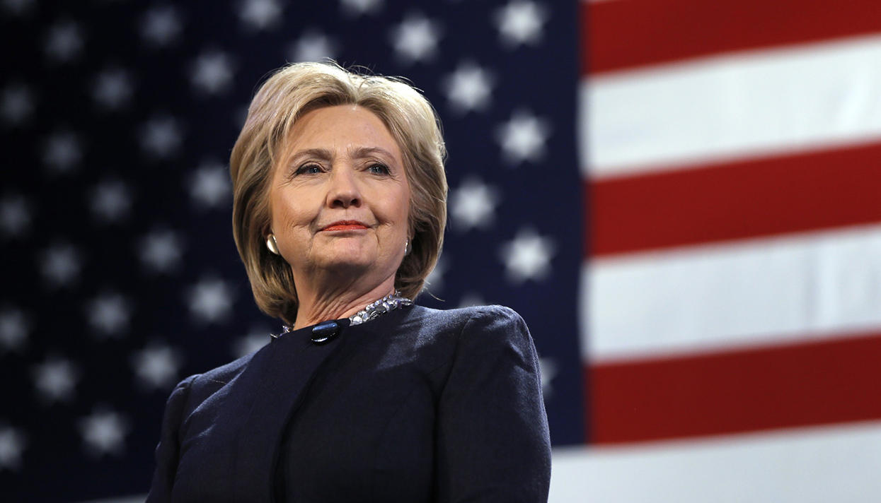 Плевок в лицо демократии: в США изъяли урны с тысячами голосов за Клинтон
