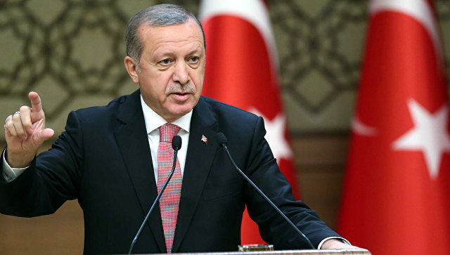 Эрдоган раскритиковал политику США в Сирии