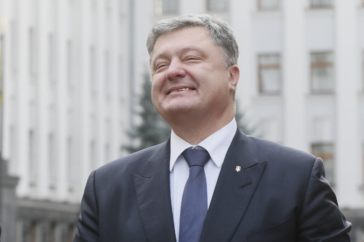 Даже самые упрямые украинские «патриоты» начали понимать, кто ими правит Даже самые упрямые украинские «патриоты» начали понимать, кто ими правит