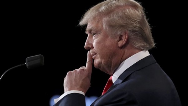 Россия в зеркале мировых СМИ: ну, падай же, Трамп! Россия в зеркале мировых СМИ: ну, падай же, Трамп!
