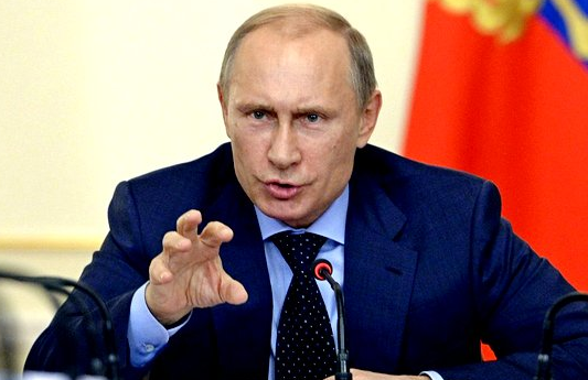 Путин назвал организаторов блокады Крыма «удивительными идиотами»