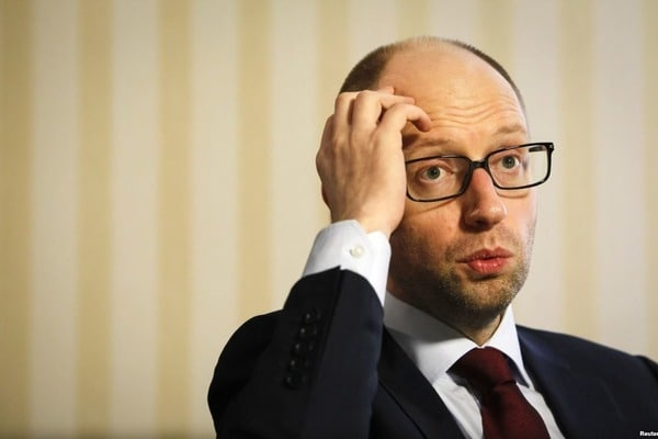 Яценюк: за европейские ценности мы принесли в жертву жизни украинцев Яценюк: за европейские ценности мы принесли в жертву жизни украинцев