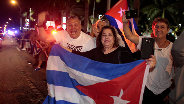 Разве так можно: жители Майами ликуют в связи со смертью Фиделя Кастро