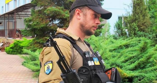 Депутаты не хотят спонсировать АТО, Билецкий советует им застрелиться Депутаты не хотят спонсировать АТО, Билецкий советует им застрелиться