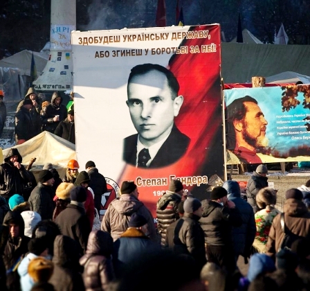 Хроники майдаунов: Бандера оказался «оружием Кремля» Хроники майдаунов: Бандера оказался «оружием Кремля»