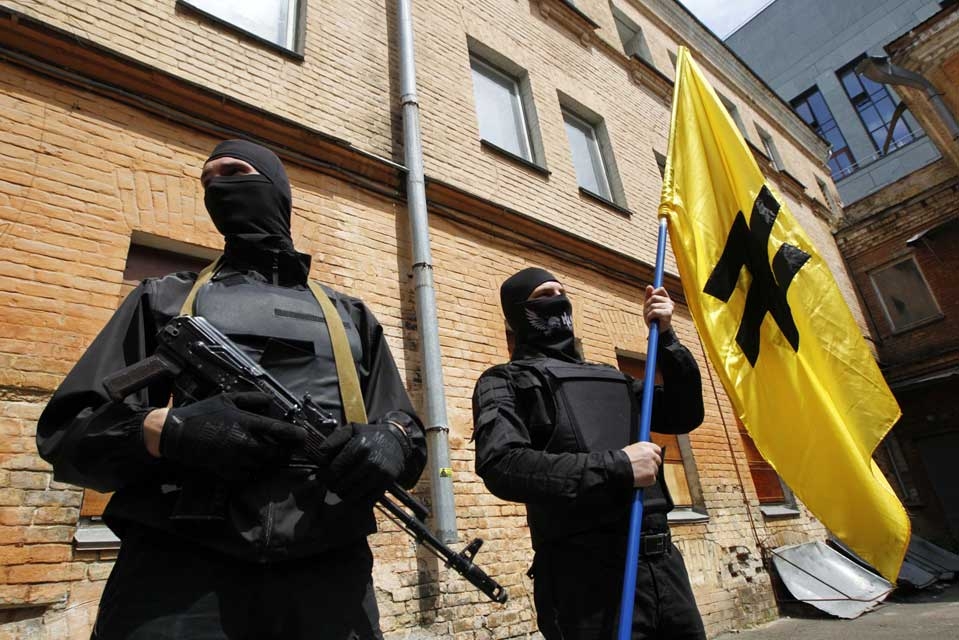 Боевики «Азова» захватили офис в центре Киева