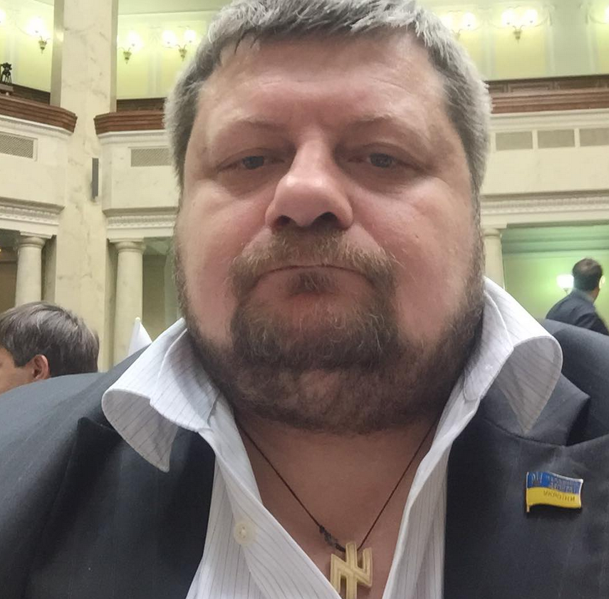 Змеи в террариуме: Мосийчук вызвал на дебаты Саакашвили Змеи в террариуме: Мосийчук вызвал на дебаты Саакашвили