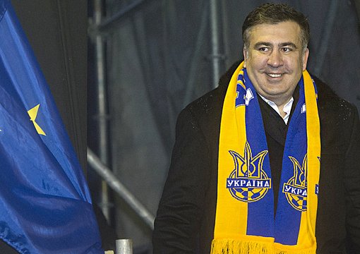 Почему Саакашвили объявил об отставке?