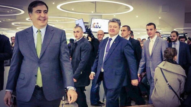 Почему Порошенко хотел уволить Саакашвили Почему Порошенко хотел уволить Саакашвили