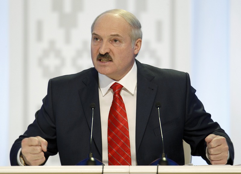 Какие вам права человека? Лукашенко пожаловался на зажравшихся белорусов Какие вам права человека? Лукашенко пожаловался на зажравшихся белорусов