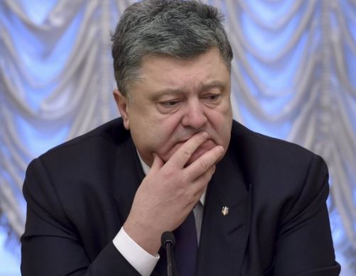 Новый удар по Незалежной: Трамп унизил Порошенко перед всем миром Новый удар по Незалежной: Трамп унизил Порошенко перед всем миром