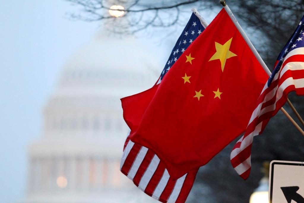 США и Китай. 2017 год точно не будет в Америке китайским