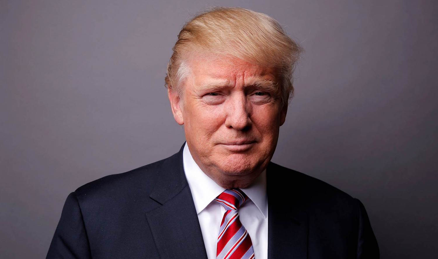 Трамп о решении Путина: "Я всегда знал, что он очень умен" Трамп о решении Путина: "Я всегда знал, что он очень умен"