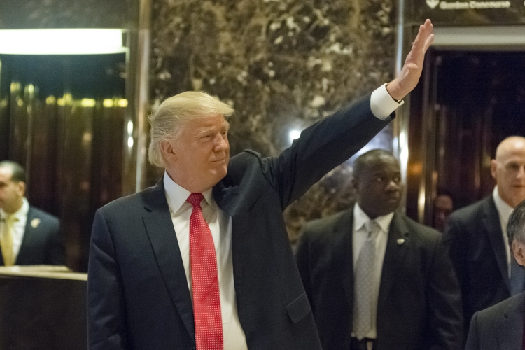Трамп не воспримет антироссийские сигналы Фэллона Трамп не воспримет антироссийские сигналы Фэллона