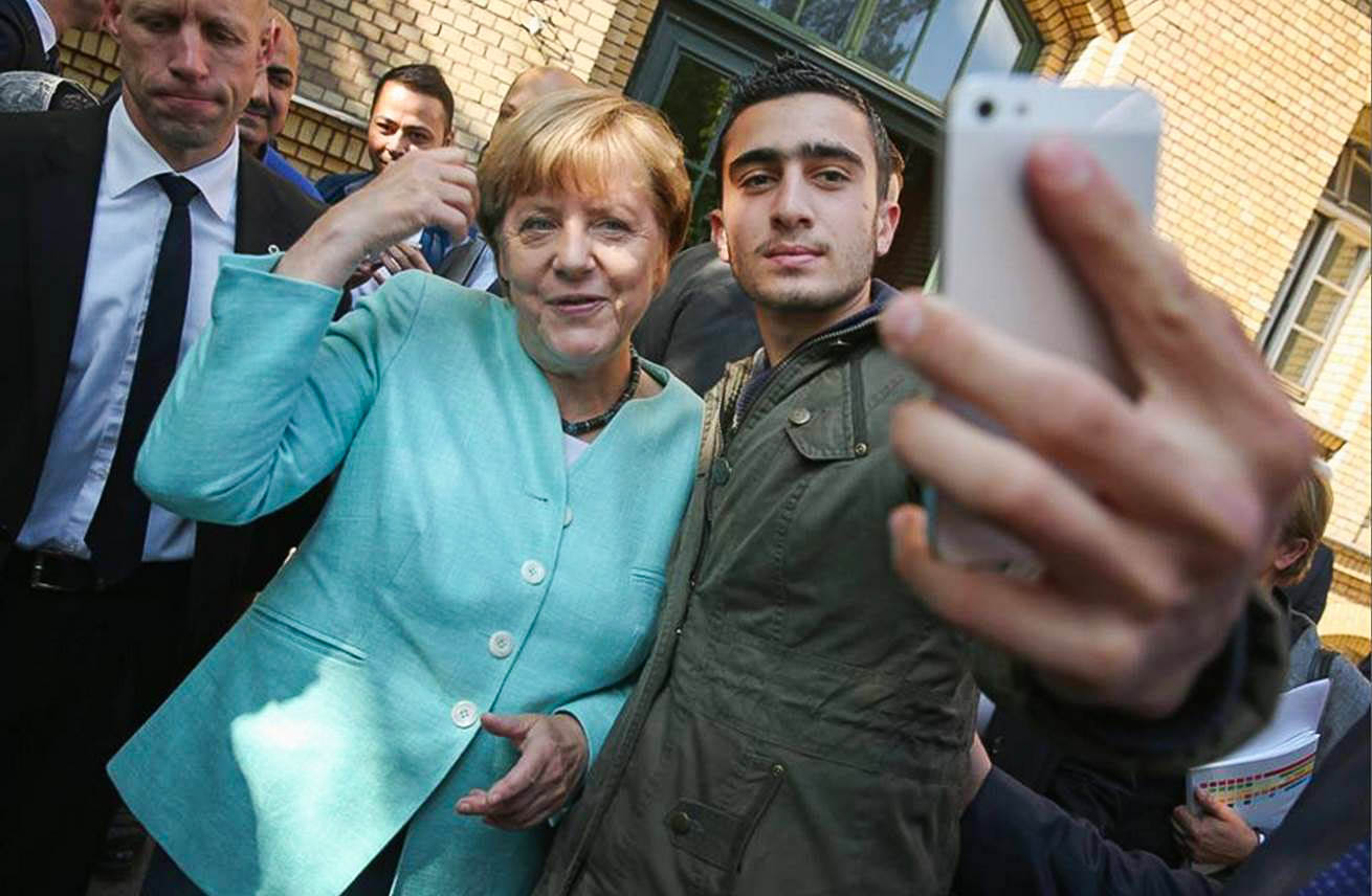 Женщины Германии против канцлера Меркель Женщины Германии против канцлера Меркель