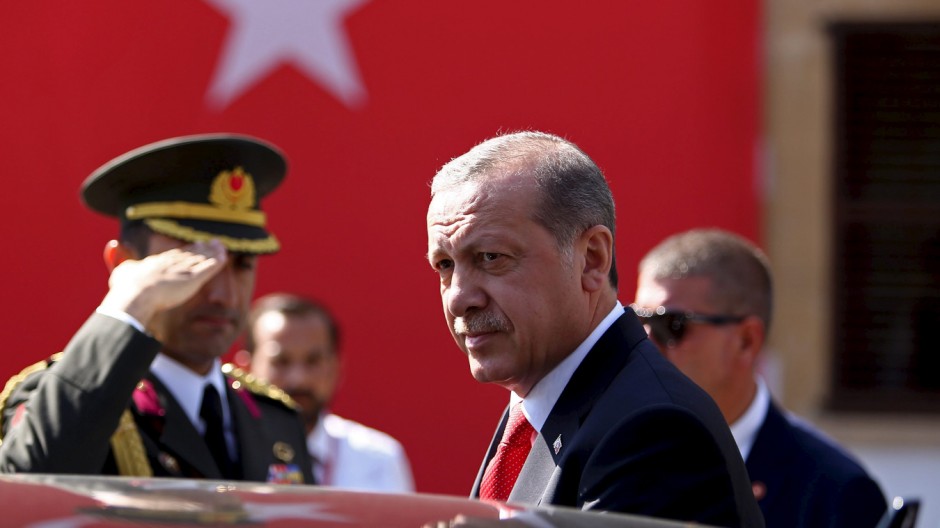 Турки сливают США. Эрдоган решил играть против всех
