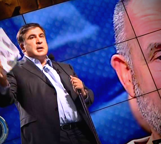 «Агония и истерика»: Саакашвили «под кокаином» сорвался на журналистке в эфире
