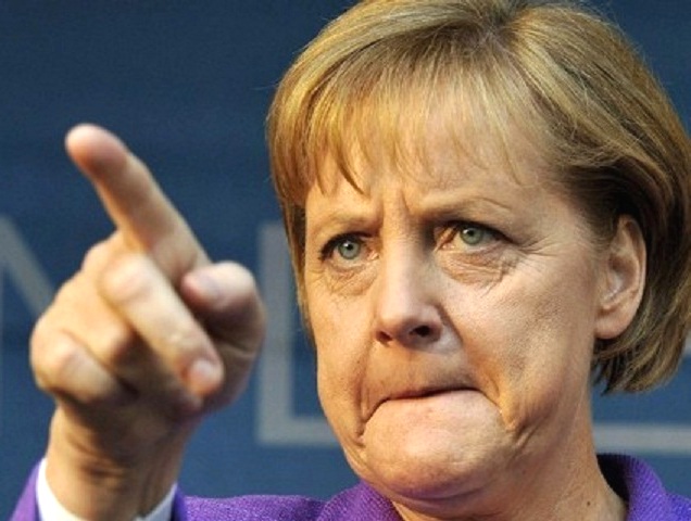 Меркель «невинна»: мигрантов-насильников координировал «лично Путин»