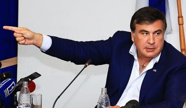 Саакашвили рассказал о «маленькой криминальной шайке олигархов» на Украине