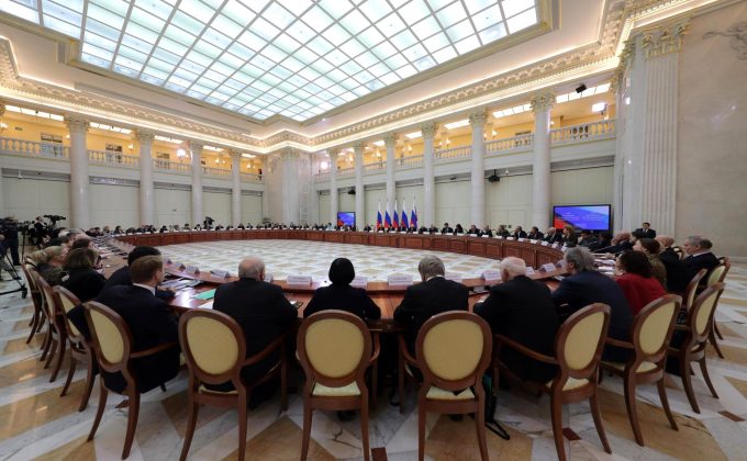 О бедном Сенцове замолвите слово О бедном Сенцове замолвите слово
