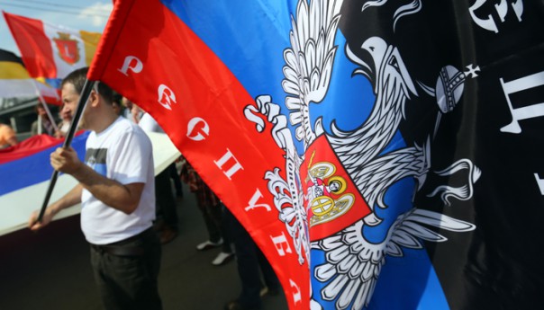 Жители США и Прибалтики помогают Донбассу вопреки репрессиям