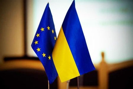 ЕС почему-то ведёт себя «не совсем умно»: обзор «евроинтеграции» Украины