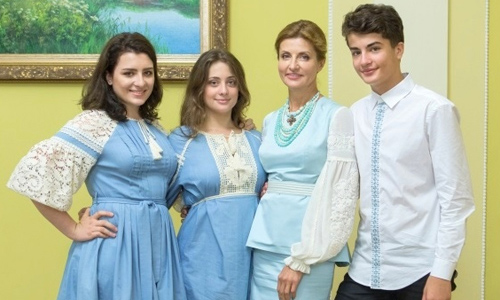 Марина Порошенко сболтнула, что ее дети будут учиться в заграничных вузах