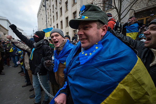 Допрыгались бандеровцы: Украине придётся выживать без России и США