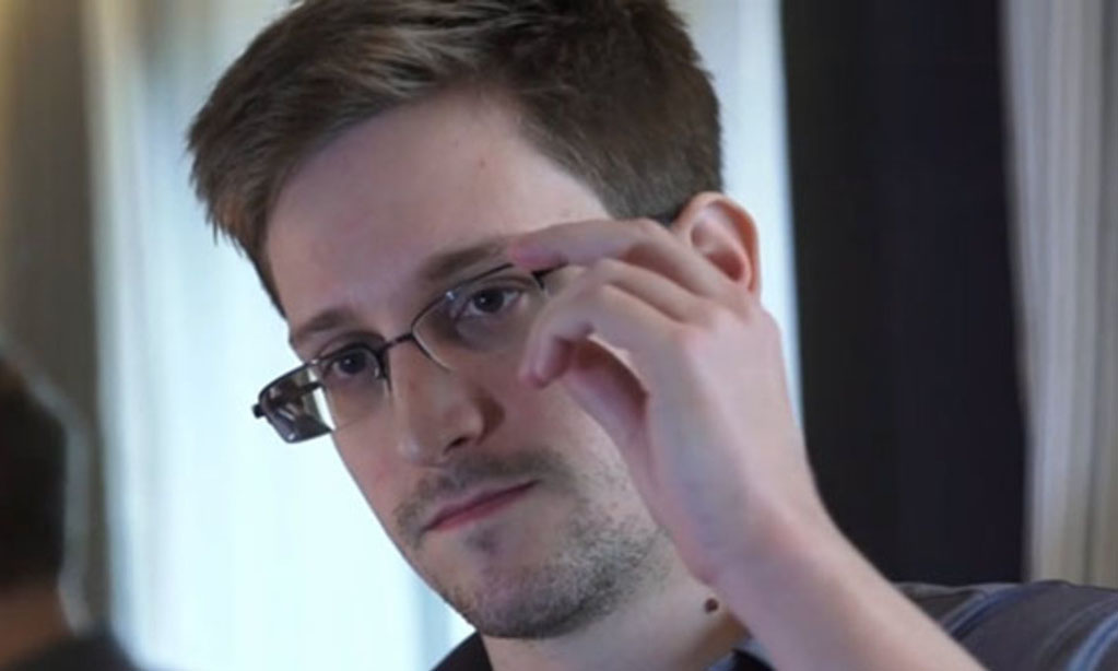 Американцы просят простить Сноудена, бежавшего от «кровавого режима» Обамы
