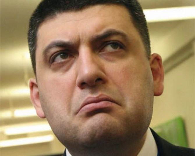Тимошенко вырвала очко у Гройсмана Тимошенко вырвала очко у Гройсмана