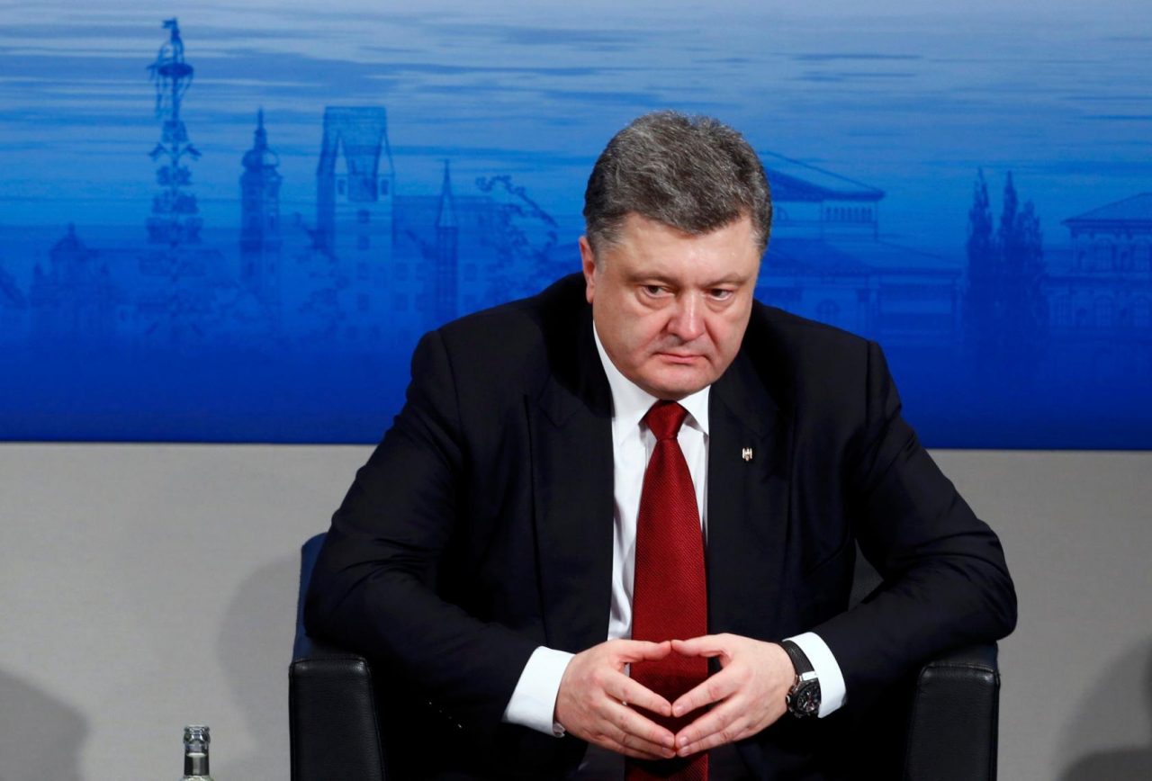 Раскрыт план Порошенко, как остаться на второй срок