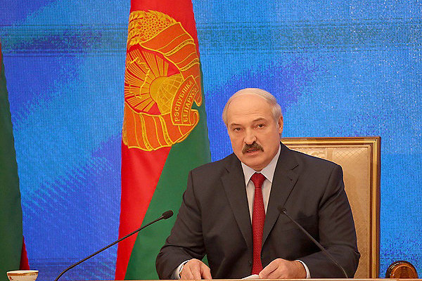 Лукашенко запутался в своих чувствах к России Лукашенко запутался в своих чувствах к России