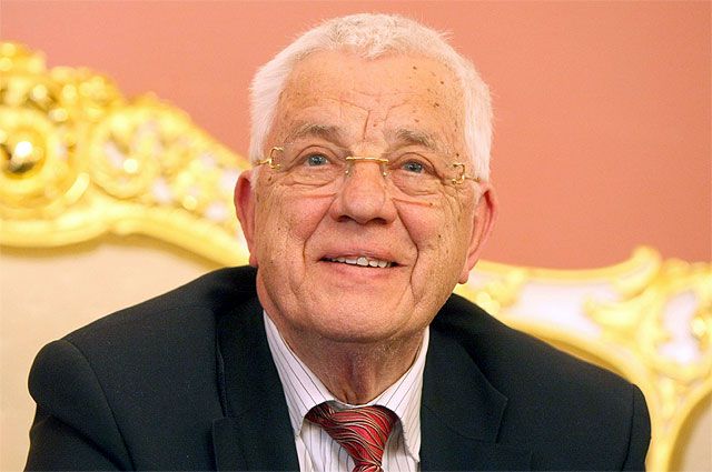 Раймонд Паулс: «Главными убийцами были не русские, а латыши» Раймонд Паулс: «Главными убийцами были не русские, а латыши»