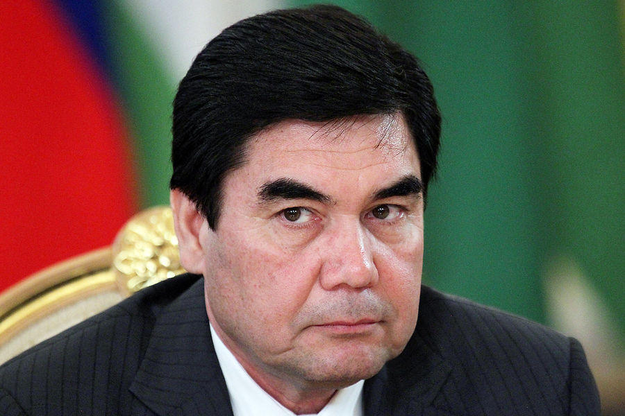 Президент Туркменистана хочет наделить старейшин большими полномочиями