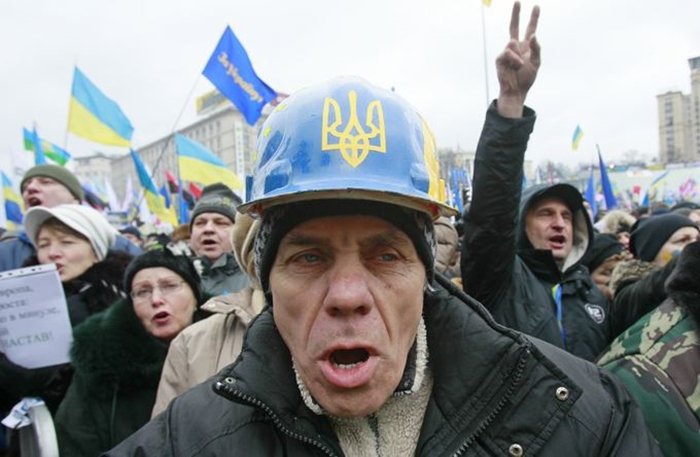 Киевляне: пусть русские привыкают к украинскому