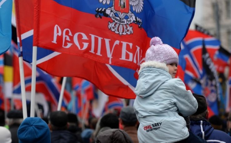 Киев сам руками и ногами отталкивает от себя Донбасс Киев сам руками и ногами отталкивает от себя Донбасс