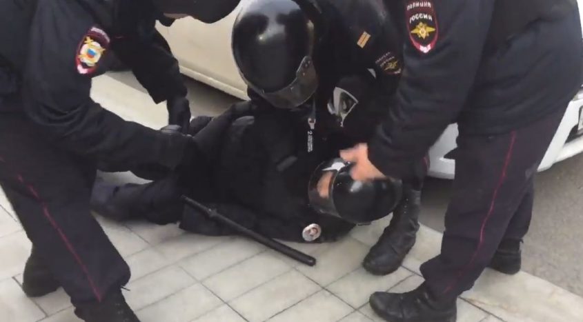 На марше Навального 26 марта убили сотрудника Полиции