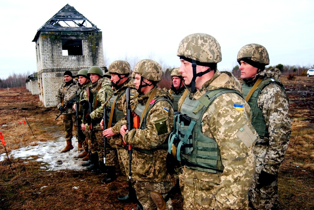 Украина: угрозы и ультиматумы
