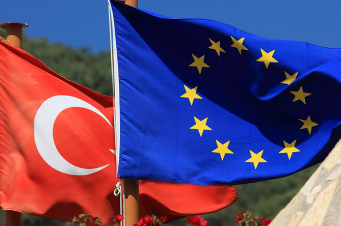Нидерланды vs Турция: запоздавший урок демократии Эрдогану