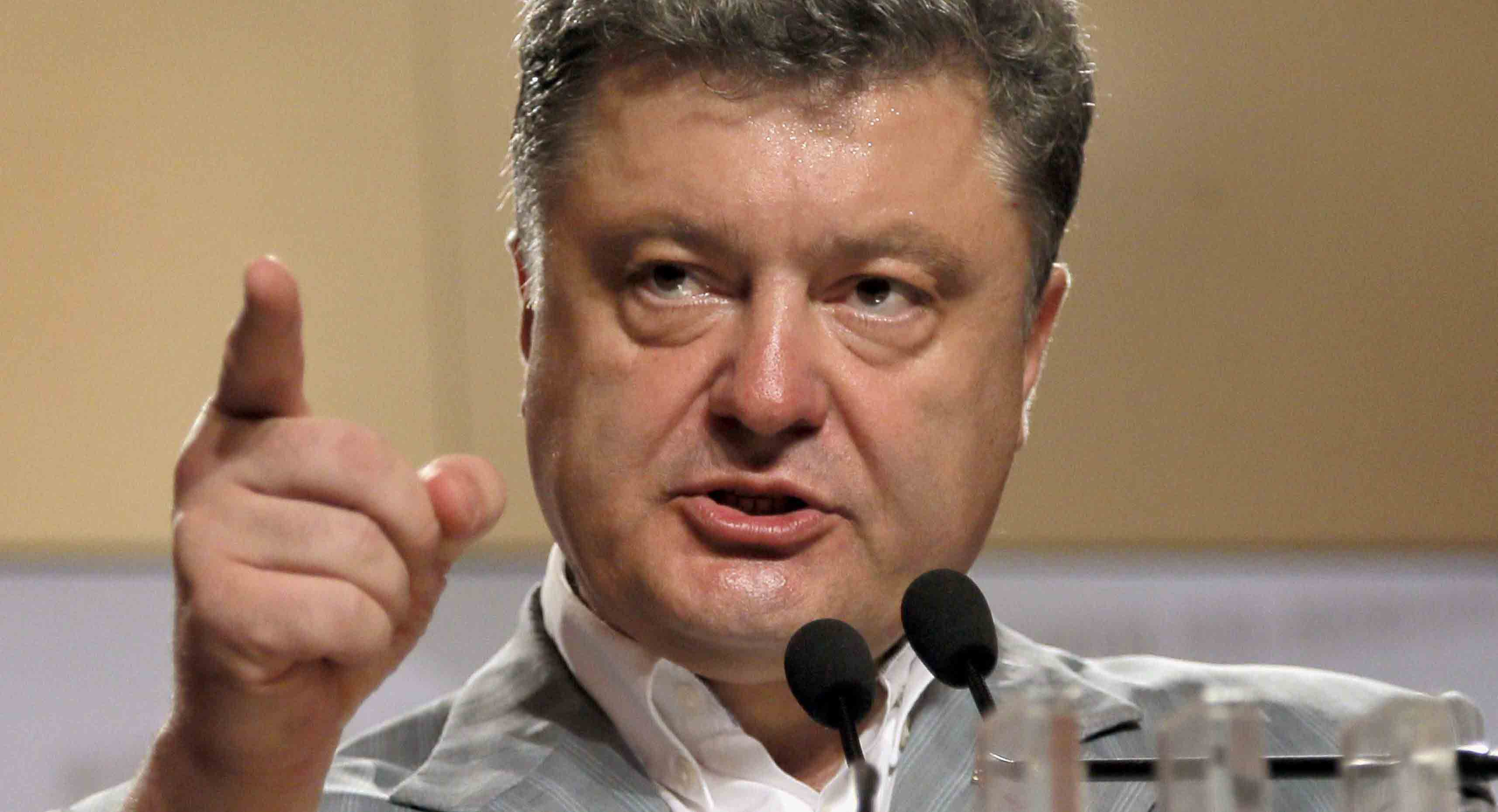 Украинцы ненавидят террористический режим Порошенко