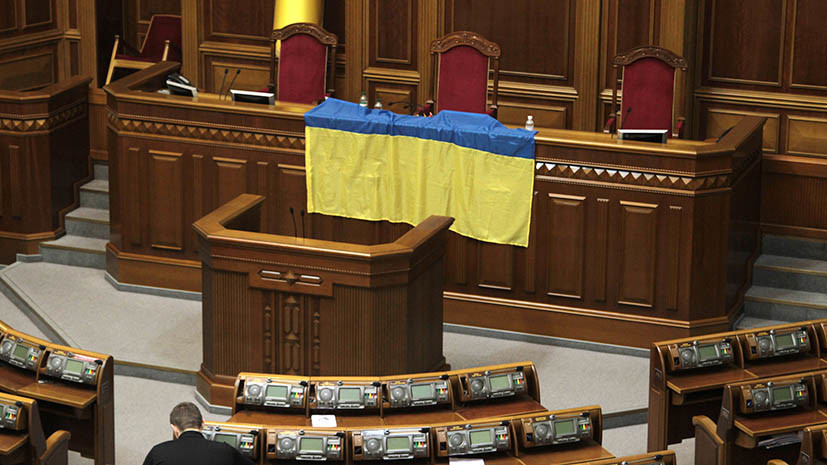 Украинская рулетка: в Киеве массово увольняются высокопоставленные чиновники