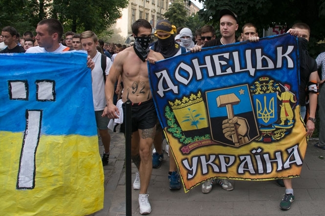 Украинцы не готовы к возврату Донбасса: страна просто «захлебнётся» Украинцы не готовы к возврату Донбасса: страна просто «захлебнётся»
