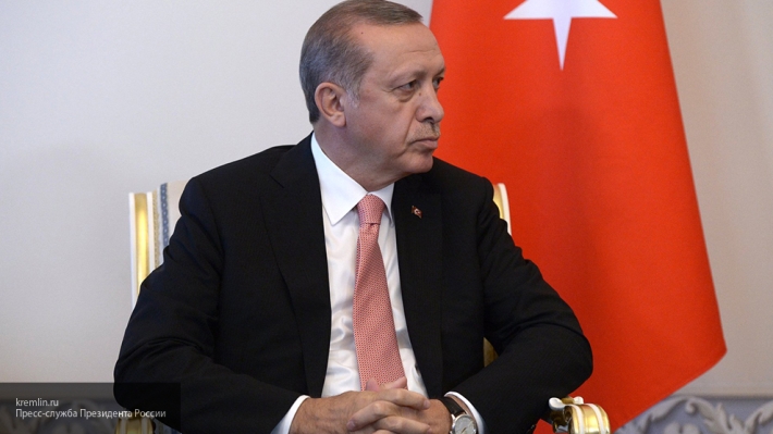 Еще четыре тысячи "агентов Гюлена" остались без работы в Турции
