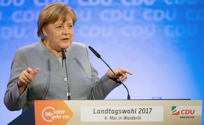 Меркель воспитает Россию «кнутом и пряником»