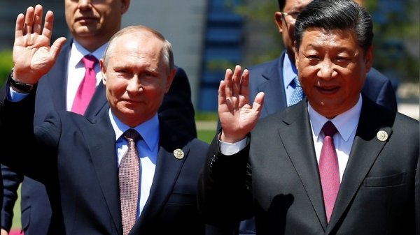 Новая холодная война по версии Forbes: Россия и Китай против всего мира