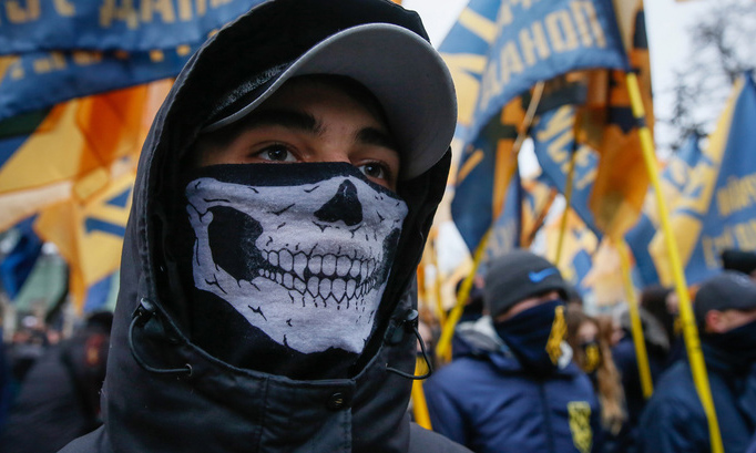 Украинские радикалы устроили побоище в киевском горсовете