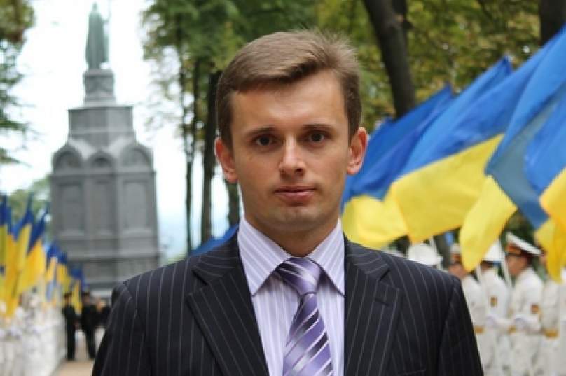 Политолог Бортник сообщил о возможной скорой отставке правительства Украины