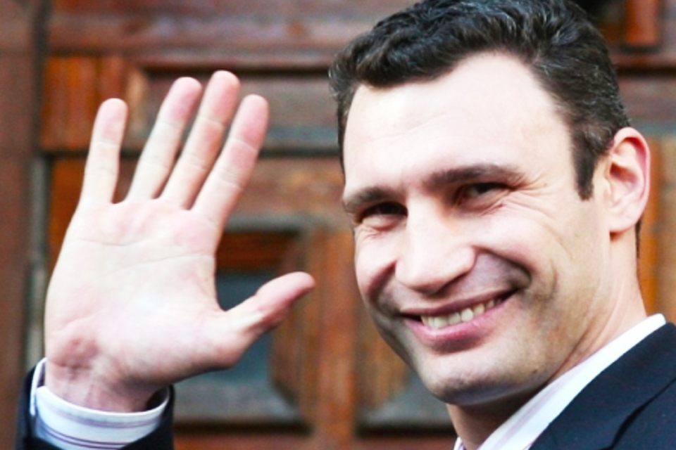 Украинцы высмеяли Кличко: мэр Киева опозорился на финале «Евровидения»